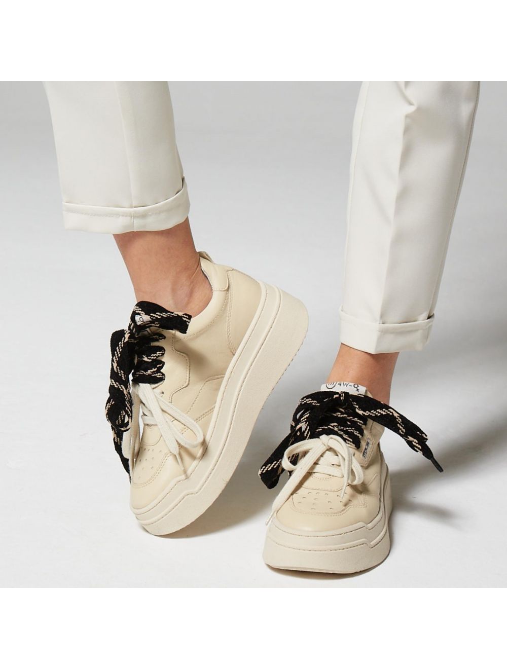 Grondig Traditie plan SNEAKERS LAURA | Shoes, Ankle Boot and Sandals